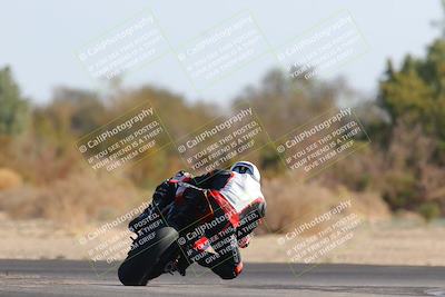 media/Dec-18-2022-SoCal Trackdays (Sun) [[8099a50955]]/Turn 7 Backside (1125am)/